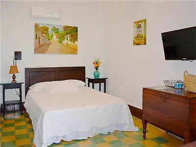 Hotel Boutique Portón De Granada Cali