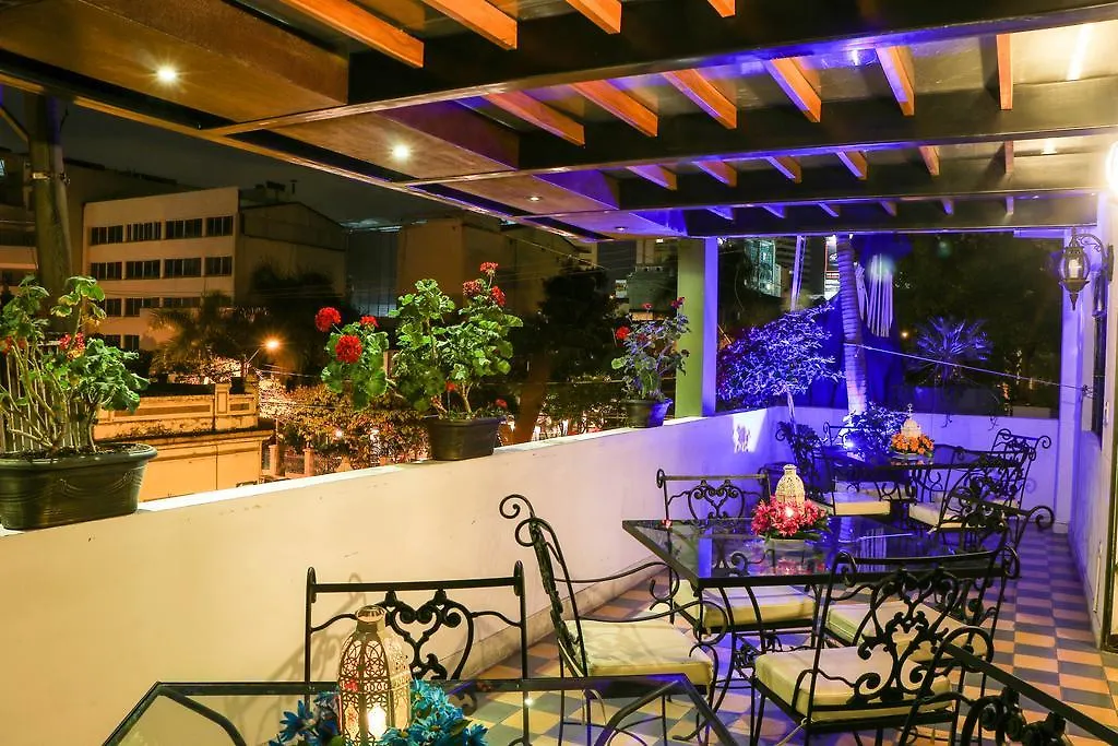 Hotel Boutique Porton De Granada Cali