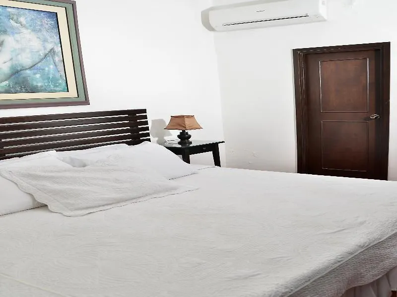 Hotel Boutique Porton De Granada Cali 4*,